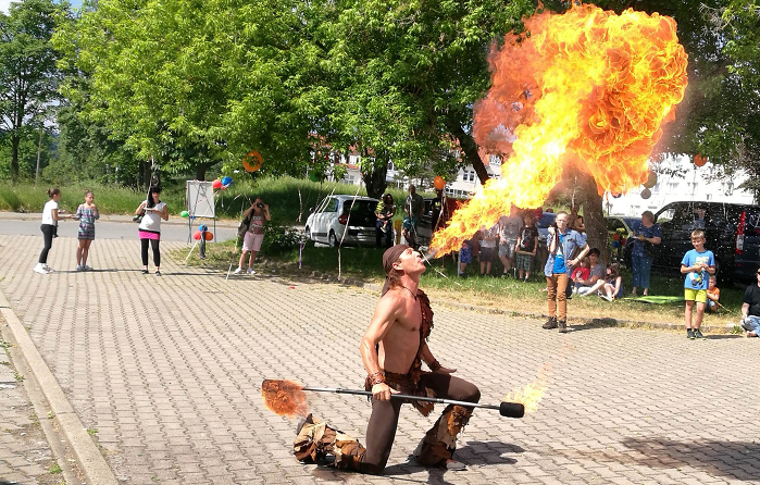 Afrikashow mit Feuershow bei Leipzig